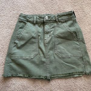 American Eagle mini skirt